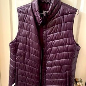 Gap puffer vest